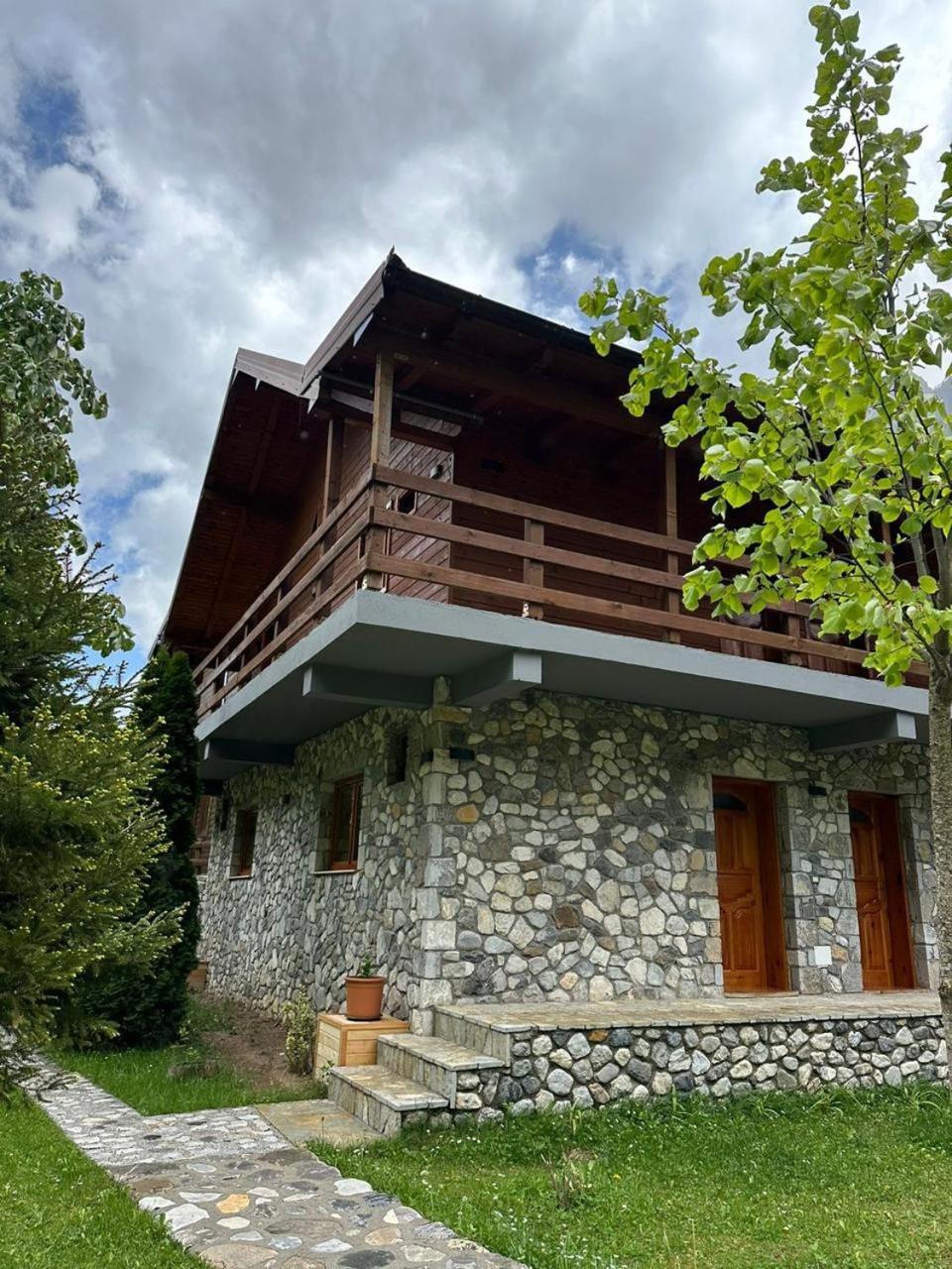 ホテル Valbona Relax エクステリア 写真