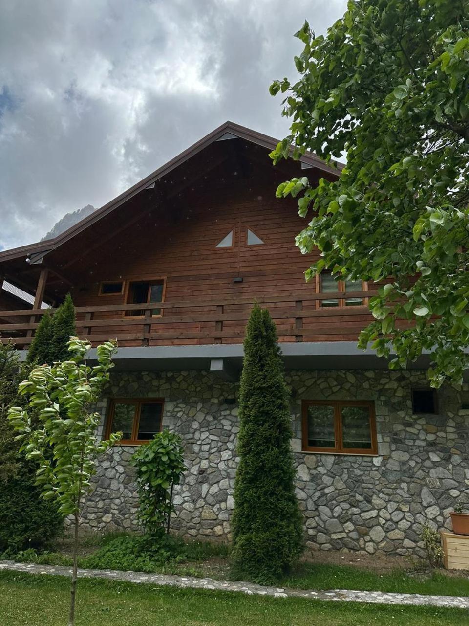 ホテル Valbona Relax エクステリア 写真